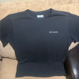 Black Columbia Men’s Size Medium Graphic Short Sleeve T-Shirt